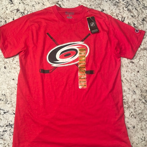 Champion Red Men Short Sleeve Tee Medium‎ - Picture 1 of 3